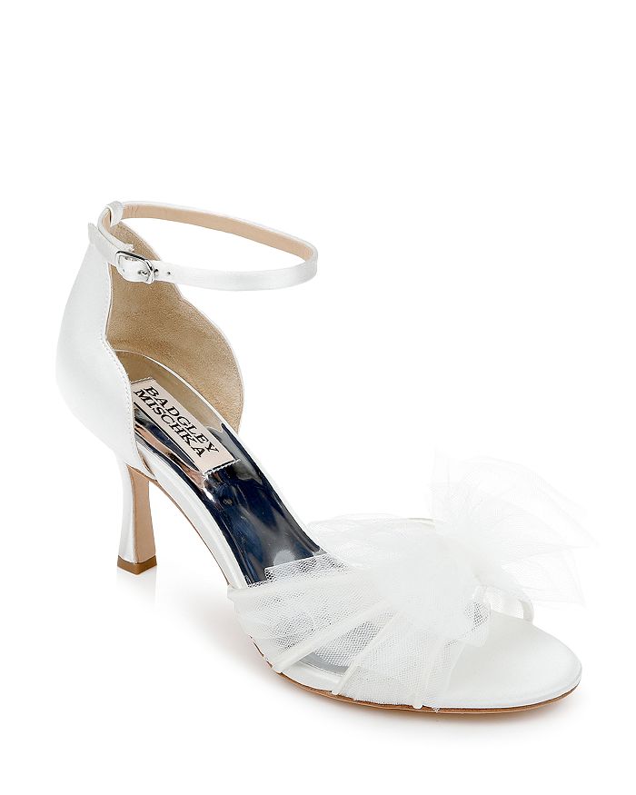 Badgley Mischka Women's Terris Tulle Bow Ankle Strap Sandals