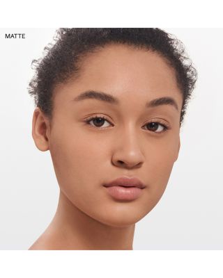 Synchro Skin Invisible Silk Loose Powder