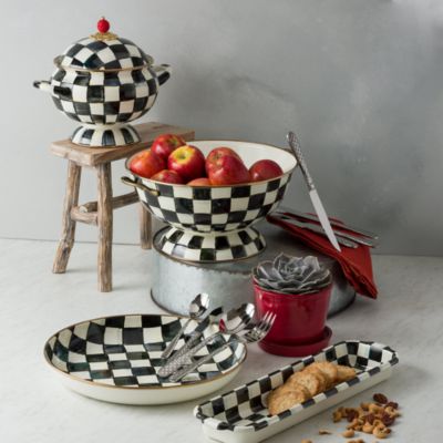Courtly Check Serveware Collection