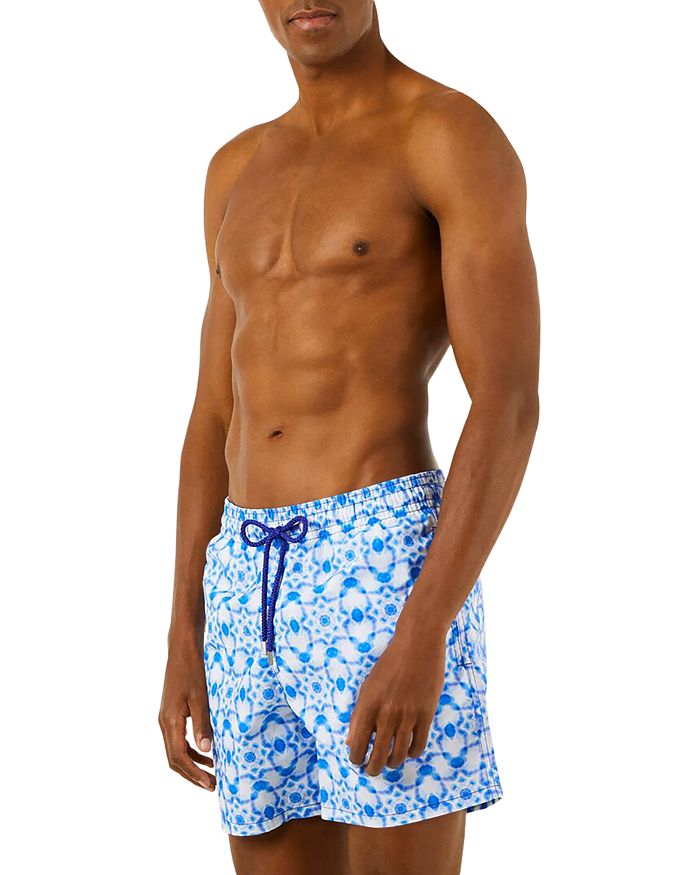 Bloomingdales Men Sport & Swimwear Swimwear Swim Shorts Ikat Medusa Geo Print Regular Fit 5.5 Swim Trunks 