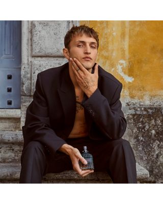 Uomo Born in Roma Coral Fantasy Eau de Toilette 3.4 oz.