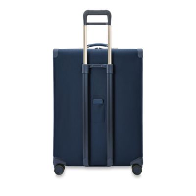Baseline Extra Large Expandable Spinner Suitcase