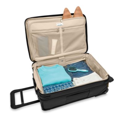 Baseline Essential 2 Wheel Carry On Suitcase