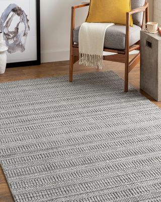 Hickory HCK-2303 Area Rug, 6' x 9'