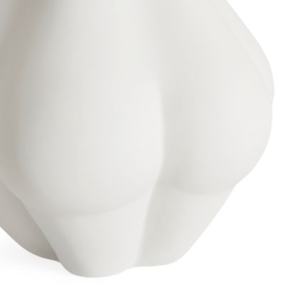 Kiki&#39;s Derriere Vase