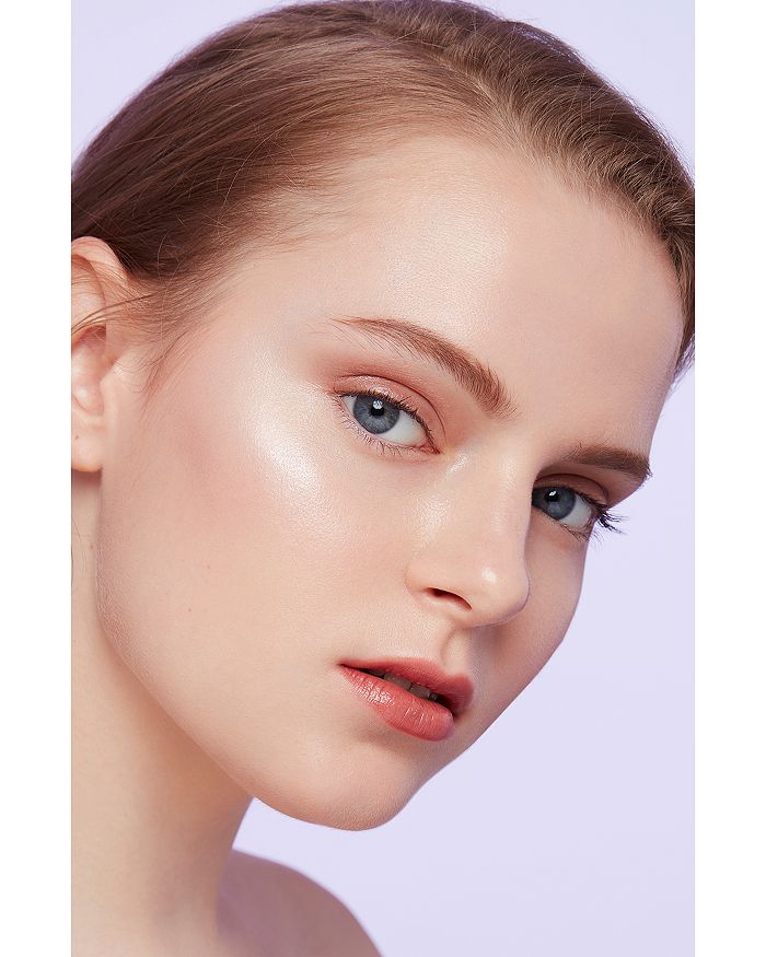 Shop Clé De Peau Beauté The Luminizing Face Enhancer In 17 Celestial Sparks