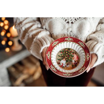 Toy's Fantasy Children Under Tree Small Bowl