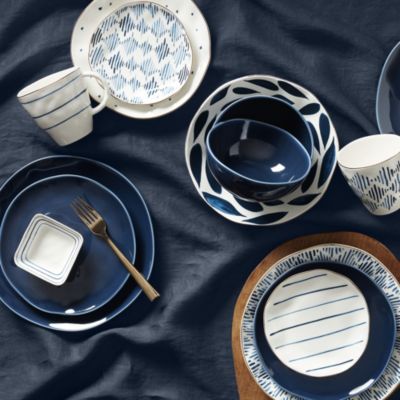 Bay Dinnerware Collection