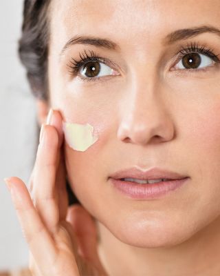 9% Lipo Peptide Soothing Mask 2 oz.