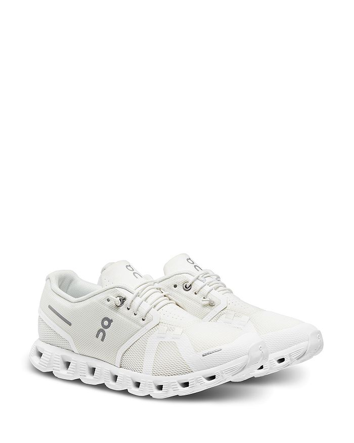 Shop On Women's Cloud 5 Low Top Sneakers In Undyed-white/white