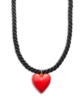 Timeless Pearly HeartNecklace