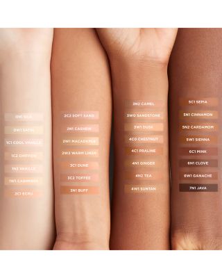 Real Flawless Weightless Perfecting Foundation