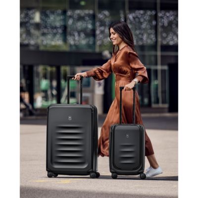 Spectra 3.0 Frequent Flyer Carry On Spinner Suitcase