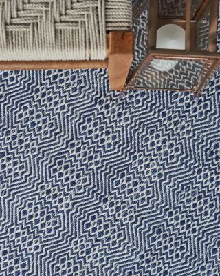 Echo ER4898 Area Rug Collection