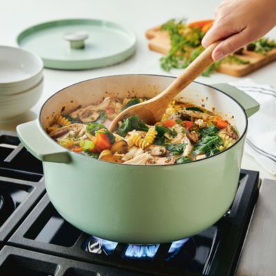 6 Qt Cast Iron Covered Dutch Oven