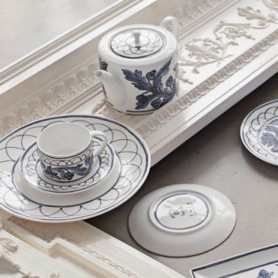 H. Blue Bird 10" Dinner Plate