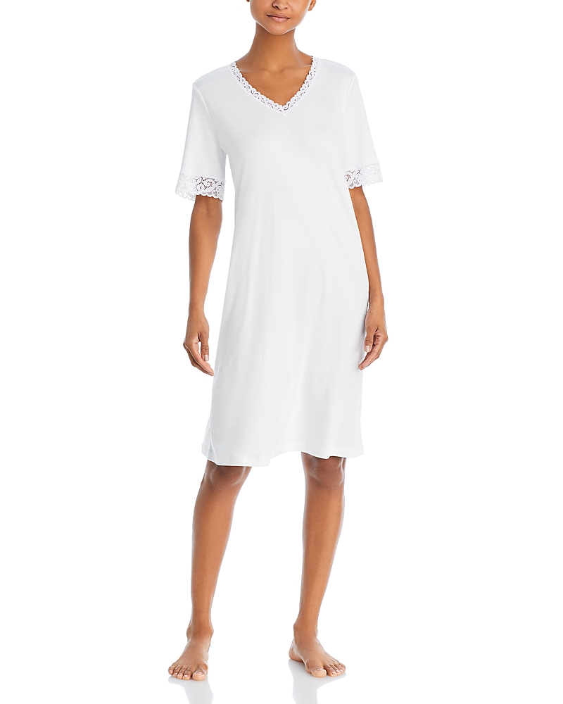 HANRO MOMENTS SHORT SLEEVE NIGHTGOWN