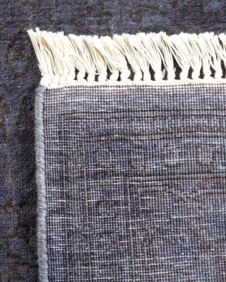 Fine Vibrance M1120 Runner Area Rug, 2&#39;7&amp;quot; x 8&#39;1&amp;quot;