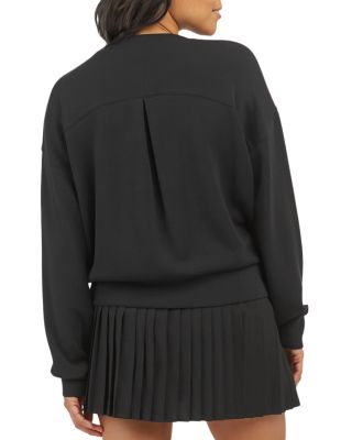 AirEssentials Crewneck