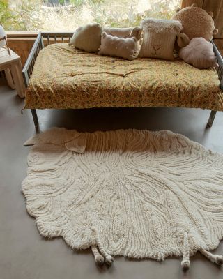 Woolable Kids Pink Nose Sheep Novelty Washable Area Rug, 4' x 5'7"