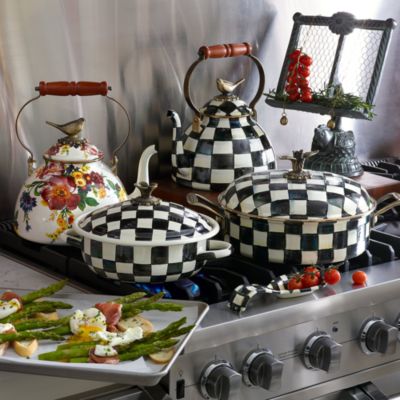  Courtly Check Kitchen Utensils & Tools Collection