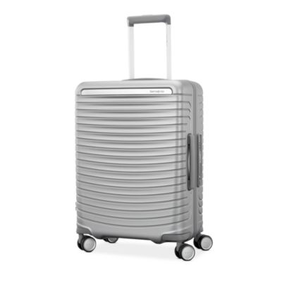 Framelock Max Carry On Spinner Suitcase