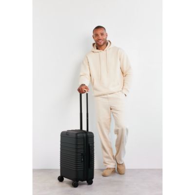 Carry-On Roller in Black