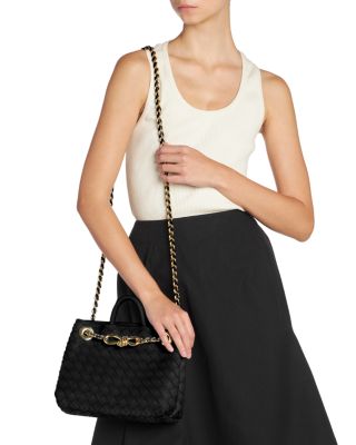 ショルダーバッグ・ポシェット BOTTEGA VENETA SMALL ANDIAMO CHAIN BAG Bottega Veneta Small Andiamo Shoulder Bag with Chain Strap