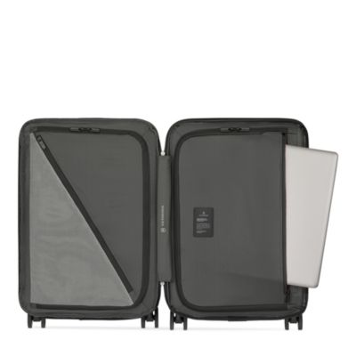 Airox Advanced Frequent Flyer Carry On Plus Spinner Suitcase