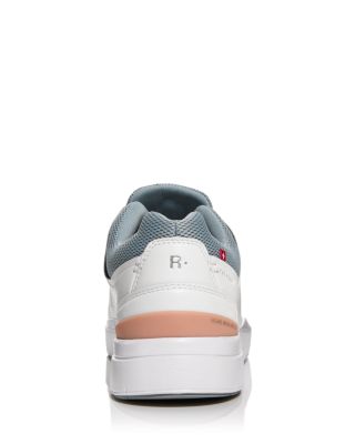 Women's The Roger Advantage Low Top Sneakers