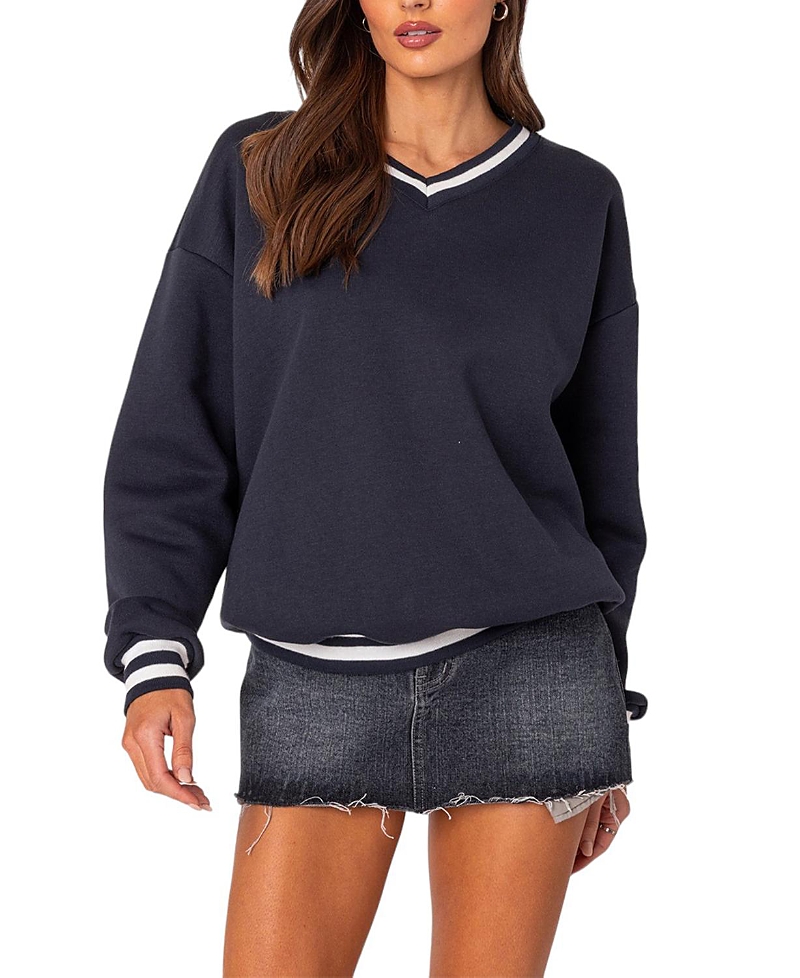 Edikted Caryn Oversized V Neck Sweatshirt
