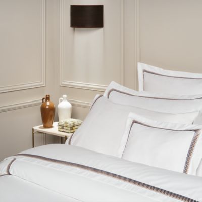 Amalia Home Collection - Douro Egyptian Cotton Flat Sheet, Queen