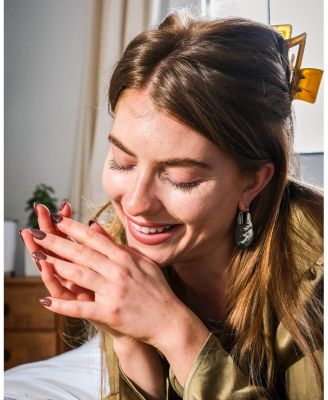 Manon Sculpted Hoop Earrings 