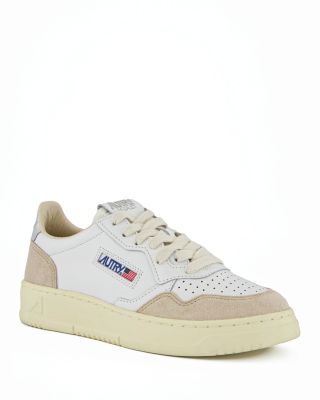 Autry - Women's Medalist Low Top Sneakers
