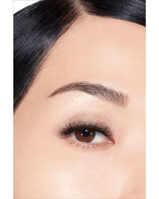 OMBRE ESSENTIELLE Multi Use Longwearing Eyeshadow