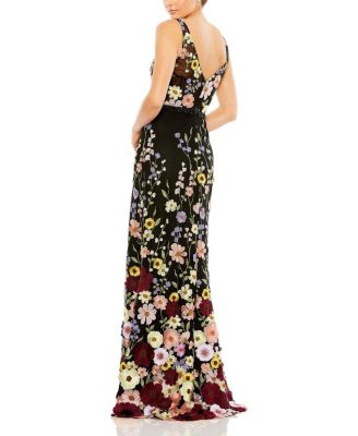 Embroidered Tulle Sleeveless V Neck A Line Gown