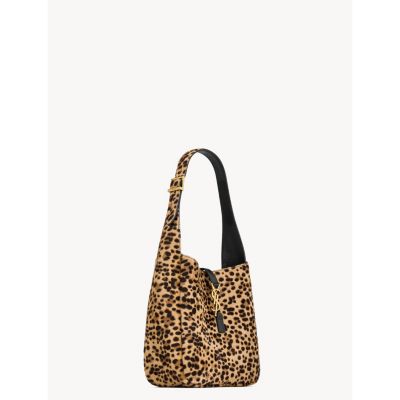  Le 5 A 7 Supple Small Shoulder Bag