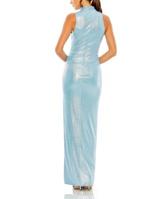 【Mac Duggal】ノースリーブメタリックカットアウトガウン Mac Duggal High Neck Keyhole Cutout Sleeveless Metallic