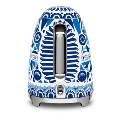 50&#39;s Retro Style Aesthetic Blu Mediterraneo Kettle