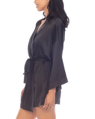Short Luxurious Robe