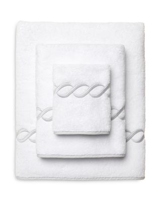 Treccia Moderno Bath Collection