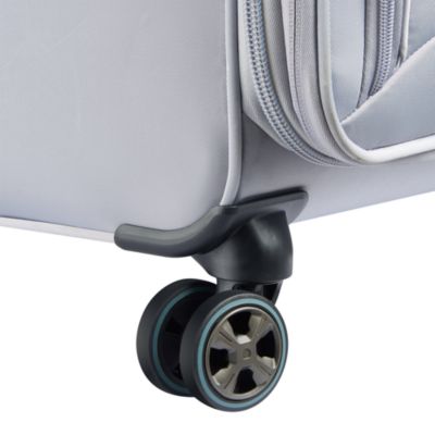 Cruise 3.0 Soft 28" Expandable Spinner