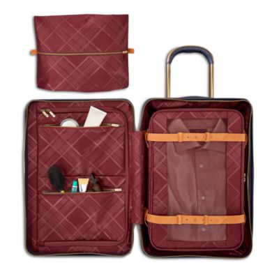 Reserve Carry On Exp Spinner Suitcase