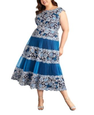 Tadashi Shoji - Plus Klein Embroidered Tea-Length Dress
