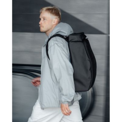 Hugger Backpack 30L
