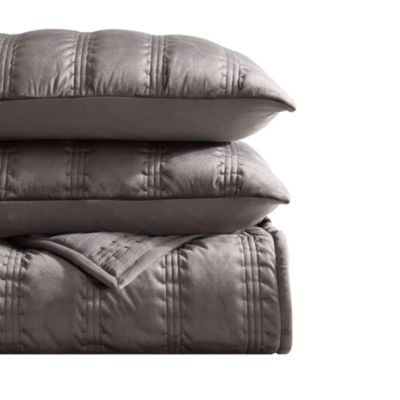 Velvet Linear Stitch 3 Piece Quilt Set, Queen