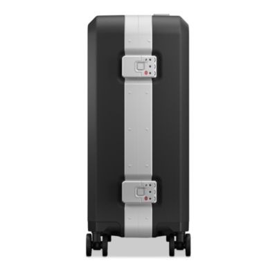 Ramverk Pro Carry On Luggage