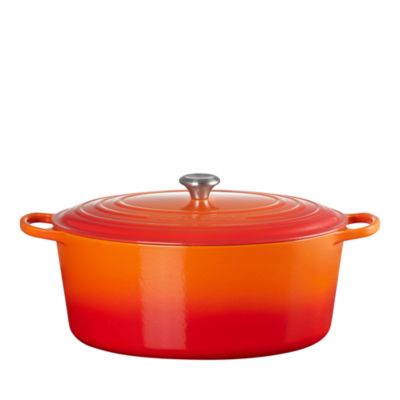 15.5-Quart Oval Dutch Oven