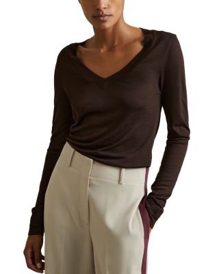 Brady V Neck Long Sleeve Top