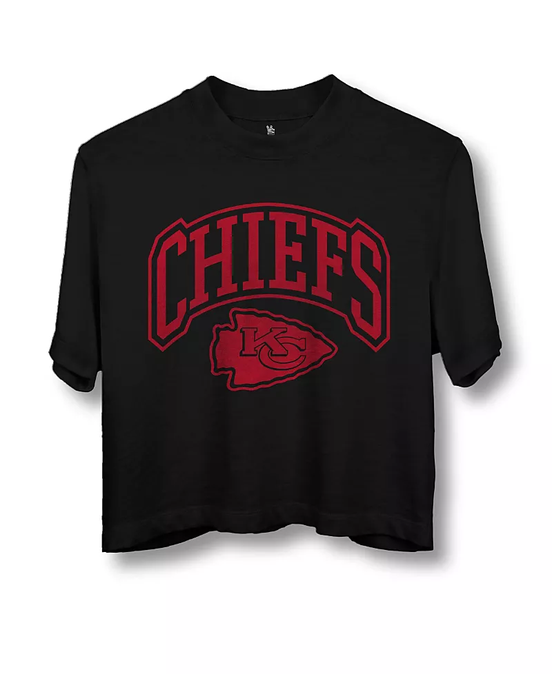 Junk Food Clothing Women's Nfl Kansas City Chiefs Blitz Mock Neck Crop Tee